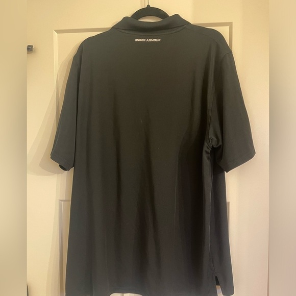Under Armour Men’s Polo Size XL - Picture 4 of 4